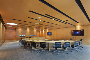 现代会议室  全木纹装饰空间